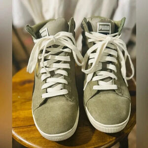 Puma Classic Green Suede Black Women’s Size 10.5 Hi Top Hidden Wedge Sneakers